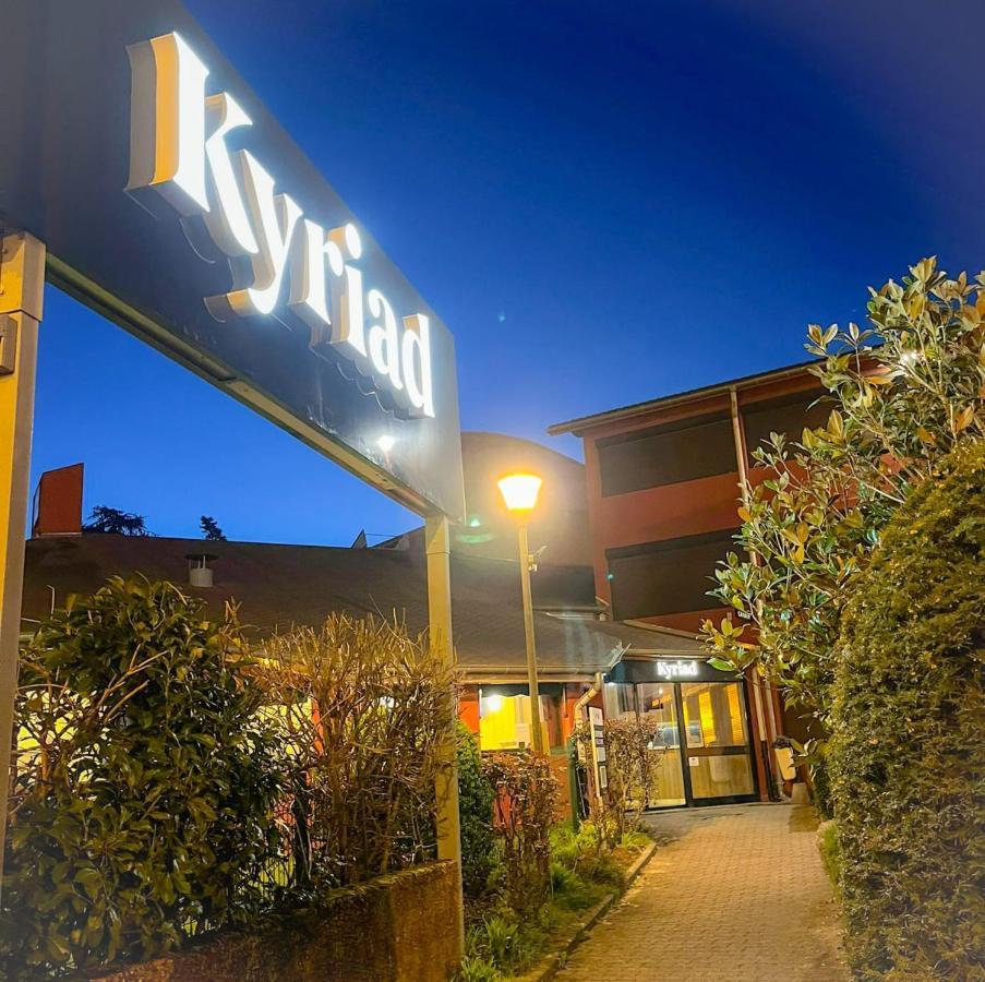 Kyriad Lyon Est - Genas Eurexpo Екстер'єр фото